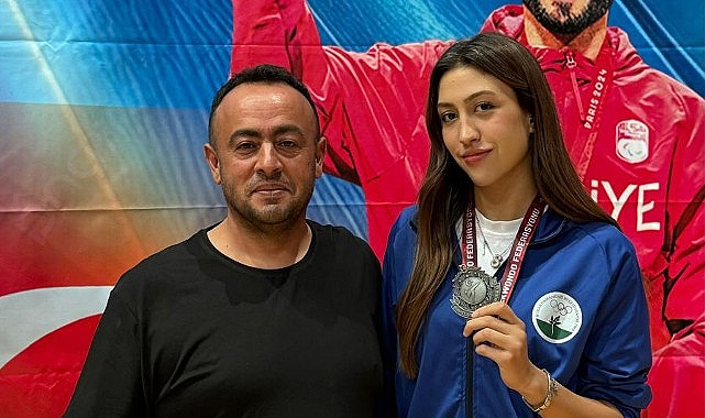 Osmangazili taekwondocu Türkiye ikincisi oldu