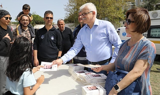 Burhaniye’de Çocuklara Bayram Coşkusu
