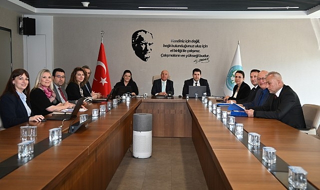 Büyükşehir ‘Mevzuat İnceleme Komisyonu’ Toplandı