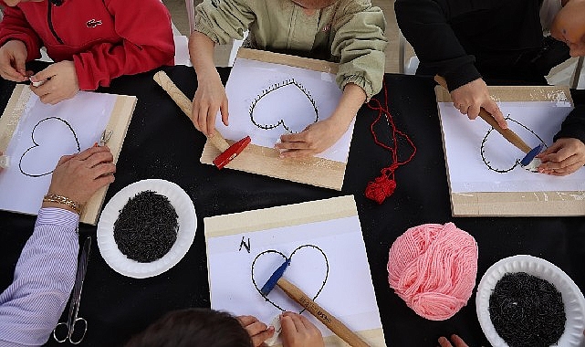 Hayal gücü iplerle hayat buluyor