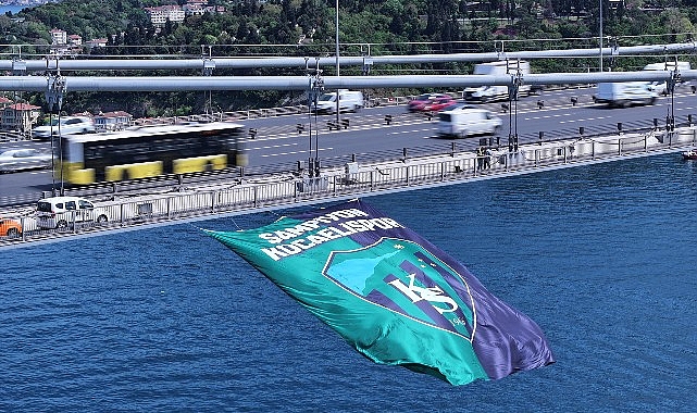 Büyükakın, tarihi anı canlı yayınladı