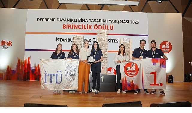 Geleceğin Mühendisleri İstanbul’da Yarıştı, Depreme En Dayanıklı Tasarım Ödüllendirildi!