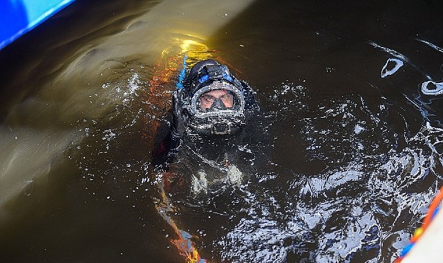 İZDENİZ dalgıç ekibi kurdu