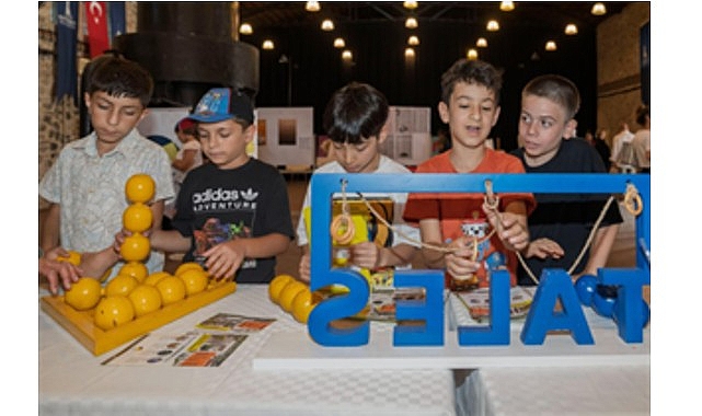 Tutam Tutam Matematik Festivali ile matematiği dokunarak hissediyorlar