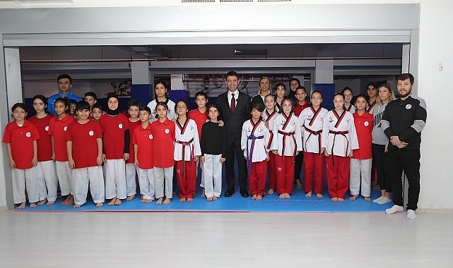 Bayraklı’da yaz spor okulları başlıyor!