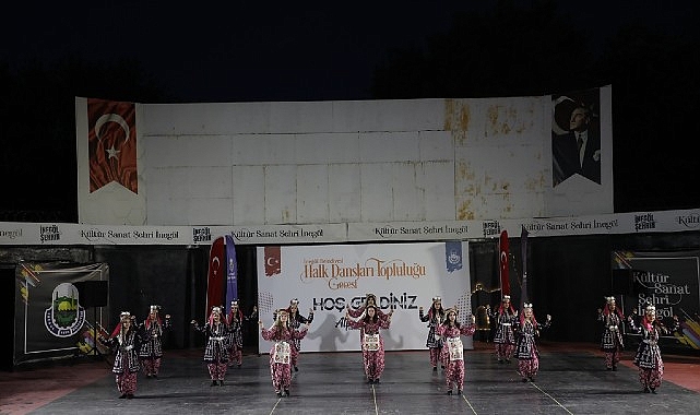 İnegöl’de Halk Dansları Gecesi İle Yaz Etkinlikleri Başladı