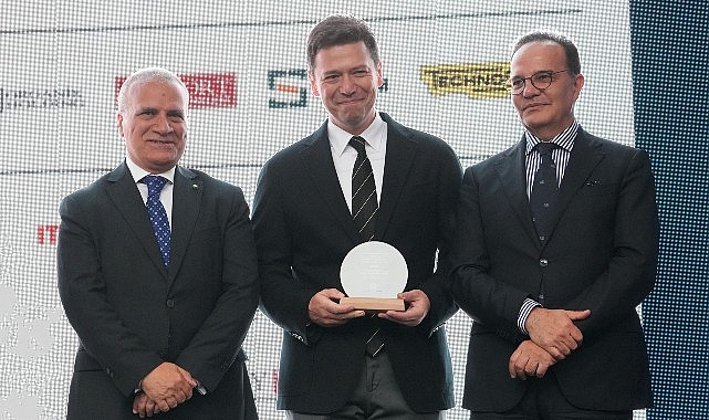 İtalya Büyükelçisi’nden DESA’ya Teşekkür Plaketi!