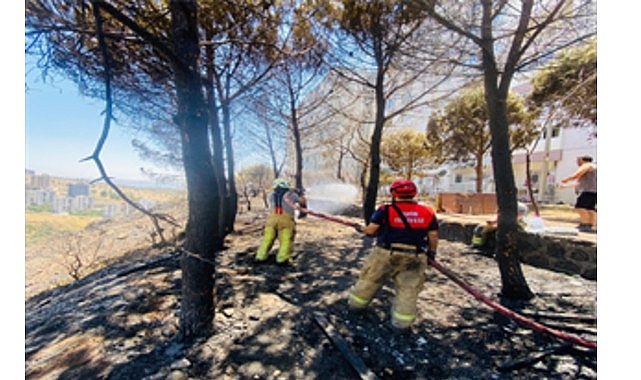 İzmir İtfaiyesi 48 saatte 227 yangına müdahale etti