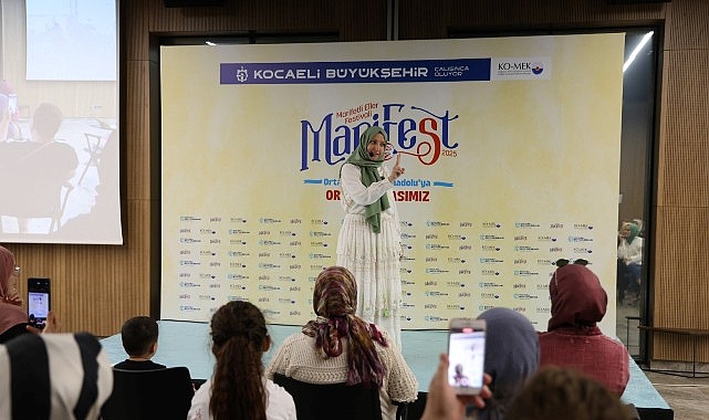 Minik yürekler masallarla buluştu