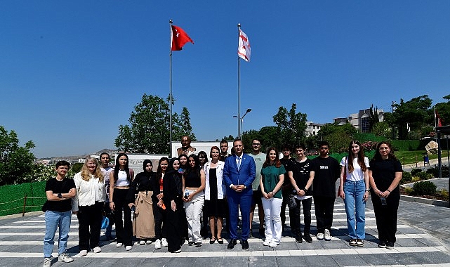 Ömer Eşki öğrencilere Kıbrıs’ı anlattı